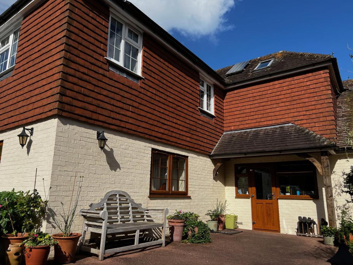 The Honeypot At Newlands In Bury Bury (West Sussex) Exterior foto